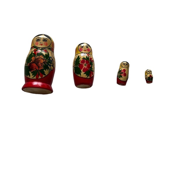 Russian wooden nesting dolls - Picture 2 of 8